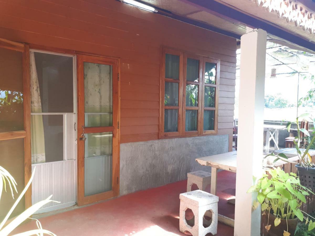 Baan Bar Cafe Hotel Mae Chaem Exterior photo