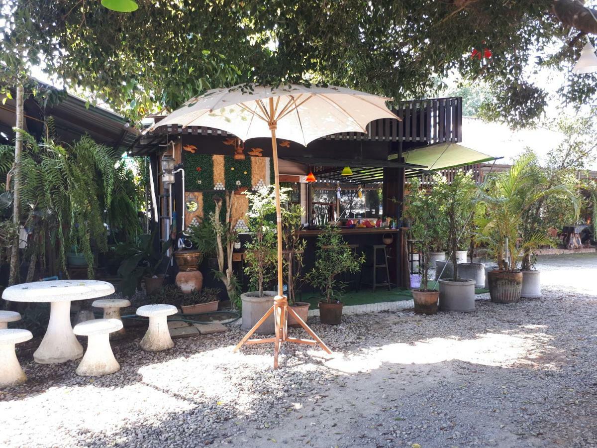 Baan Bar Cafe Hotel Mae Chaem Exterior photo
